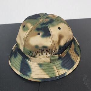 Adidas Original Blur Camouflage Bucket Hat